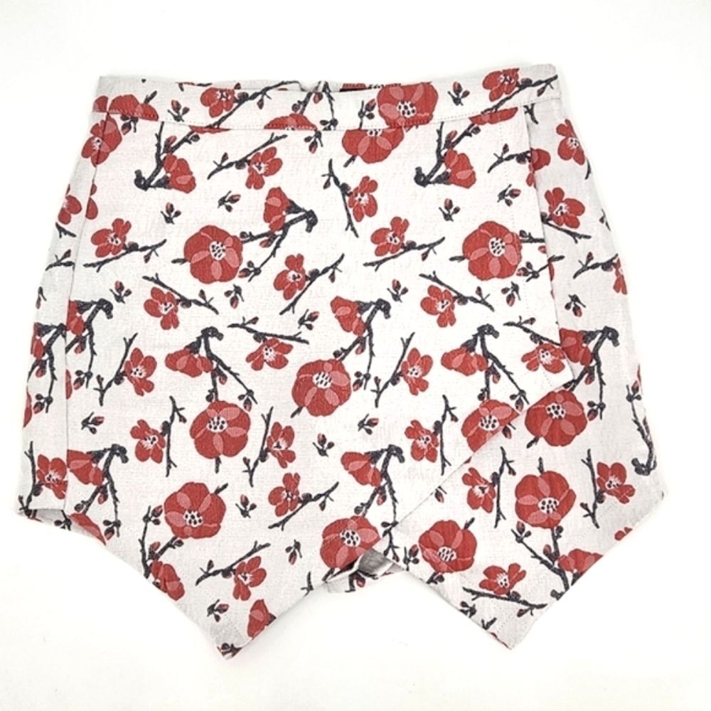 Missguided Floral Embroidered Wrap Skort Skirt Womens Size 2 Red & Light Grey